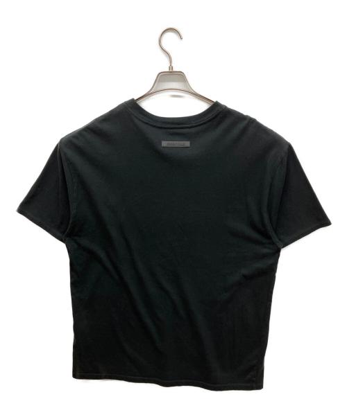 FOG ESSENTIALS（フィアオブゴッド エッセンシャル）FOG ESSENTIALS (フィアオブゴッド エッセンシャル) ロゴTシャツ ブラック サイズ:Mの古着・服飾アイテム