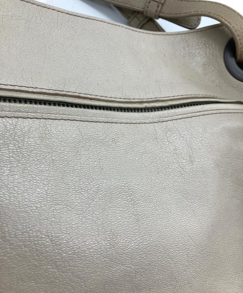BOTTEGA VENETA（ボッテガベネタ）BOTTEGA VENETA (ボッテガベネタ) レザーハンドバッグ　ショルダーバッグ ベージュの古着・服飾アイテム