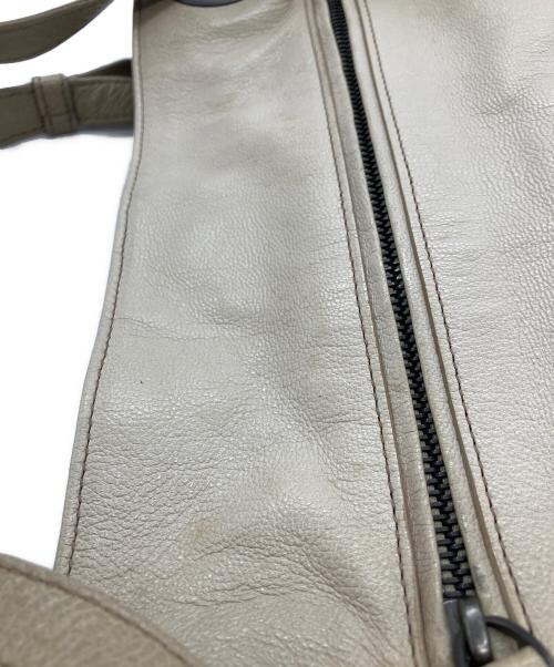 BOTTEGA VENETA（ボッテガベネタ）BOTTEGA VENETA (ボッテガベネタ) レザーハンドバッグ　ショルダーバッグ ベージュの古着・服飾アイテム