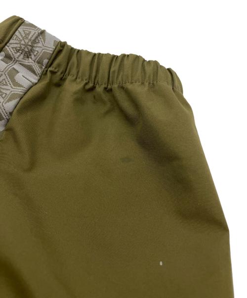 PUMA（プーマ）PUMA (プーマ) ANREALAGE (アンリアレイジ) 2WAY撥水コート　2in1 longcoat オリーブ サイズ:Mの古着・服飾アイテム