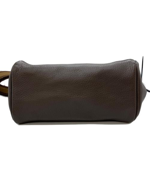 YOUNG & OLSEN The DRYGOODS STORE（ヤングアンドオルセン ザ ドライグッズストア）YOUNG & OLSEN The DRYGOODS STORE (ヤングアンドオルセン ザ ドライグッズストア) FRAMeWORK (フレームワーク) 別注ストラップ付きベルトバック ブラウンの古着・服飾アイテム