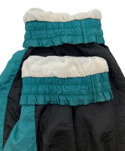 GIVENCHY ACTIVE WEAR（ジバンシィ）GIVENCHY ACTIVE WEAR (ジバンシィ) 90'sヴィンテージナイロンジャケット ブラック サイズ:Ｌの古着・服飾アイテム