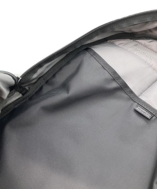 PORTER（ポーター）PORTER (ポーター) FLASH  DAYPACK　バックパック ブラックの古着・服飾アイテム