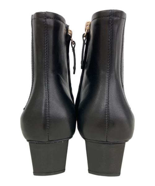 Roger Vivier（ロジェ ヴィヴィエ）Roger Vivier (ロジェ ヴィヴィエ) ベル ヴィヴィエ チェルシーブーツ ブラック サイズ:36の古着・服飾アイテム