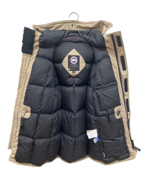 CANADA GOOSE（カナダグース）CANADA GOOSE (カナダグース) CITADEL シタデル ダウンジャケット ベージュ サイズ:Ｓの古着・服飾アイテム