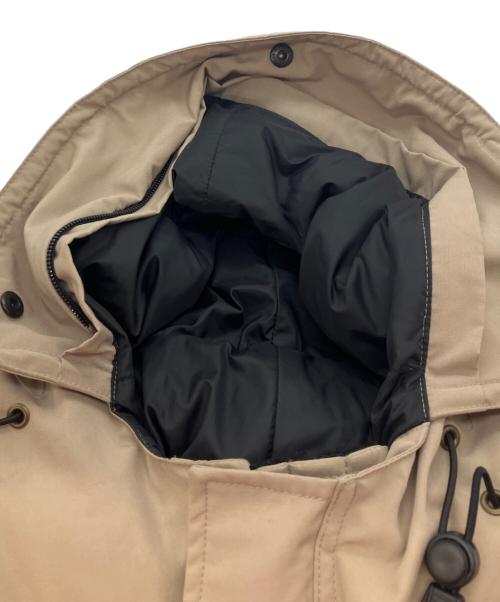 CANADA GOOSE（カナダグース）CANADA GOOSE (カナダグース) CITADEL シタデル ダウンジャケット ベージュ サイズ:Ｓの古着・服飾アイテム