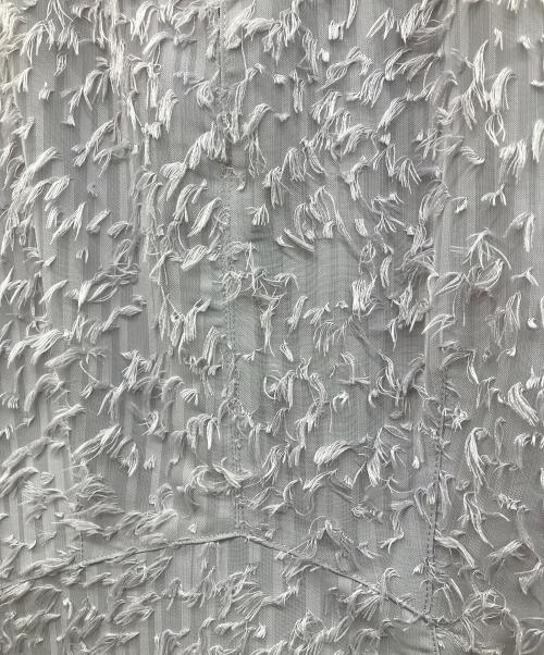 FRAY ID（フレイ アイディー）FRAY ID (フレイ アイディー) フリンジジャガードティアードワンピース グレーの古着・服飾アイテム