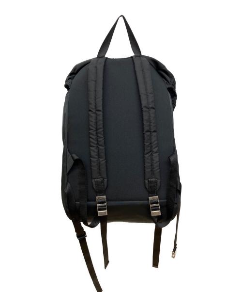 PRADA（プラダ）PRADA (プラダ) Re-Nylon xサフィアーノレザー バックパック　ナイロンリュック　バックパック ブラックの古着・服飾アイテム