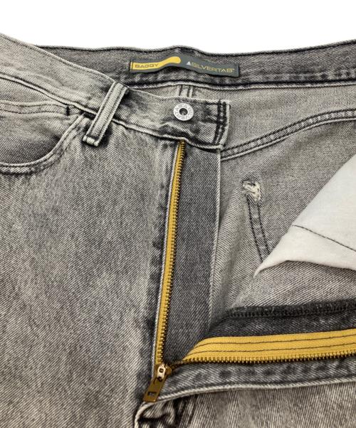 LEVI'S（リーバイス）LEVI'S (リーバイス) SILVERTAB BAGGY SHORTS グレー サイズ:86cm (W34)の古着・服飾アイテム