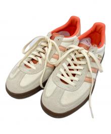 adidas（アディダス）の古着「HANDBALL SPEZIAL WMNS Cream White/Powder Coral（ハンドボール スペツィアル）」｜アイボリー