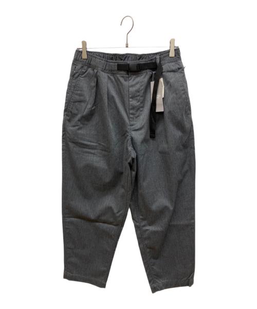 BEAMS（ビームス）BEAMS (ビームス) バギーテーパードパンツ グレー サイズ:Ｓ 未使用品の古着・服飾アイテム