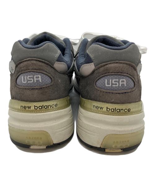 NEW BALANCE（ニューバランス）NEW BALANCE (ニューバランス) M992GG　ローカットスニーカー グレー サイズ:26の古着・服飾アイテム