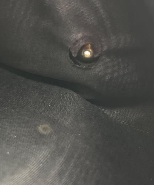 CHANEL（シャネル）CHANEL (シャネル) ココマークWホック財布　キャビアスキン　3つ折り財布 ブラックの古着・服飾アイテム
