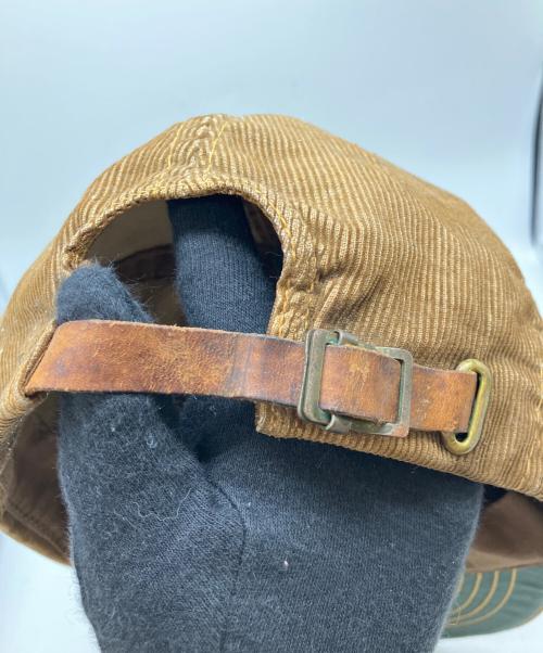 LEVI'S（リーバイス）LEVI'S (リーバイス) レザーパッチコーデュロイキャップ ブラウンの古着・服飾アイテム