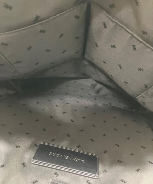 MICHAEL KORS（マイケルコース）MICHAEL KORS (マイケル・コース) ショルダーバッグ ブラウンの古着・服飾アイテム