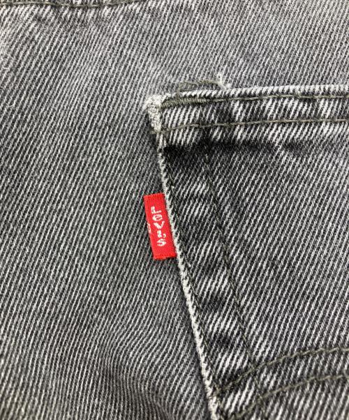 LEVI'S（リーバイス）LEVI'S (リーバイス) デニムパンツ ブラック サイズ:Ｗ34(86㎝）の古着・服飾アイテム