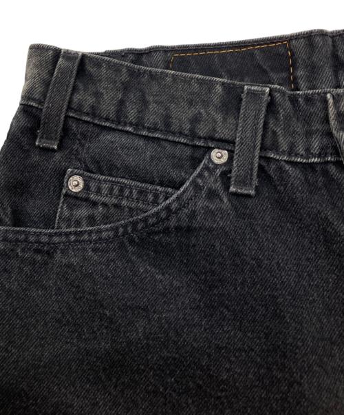 LEVI'S（リーバイス）LEVI'S (リーバイス) デニムハーフパンツ ブラック サイズ:Ｗ32の古着・服飾アイテム