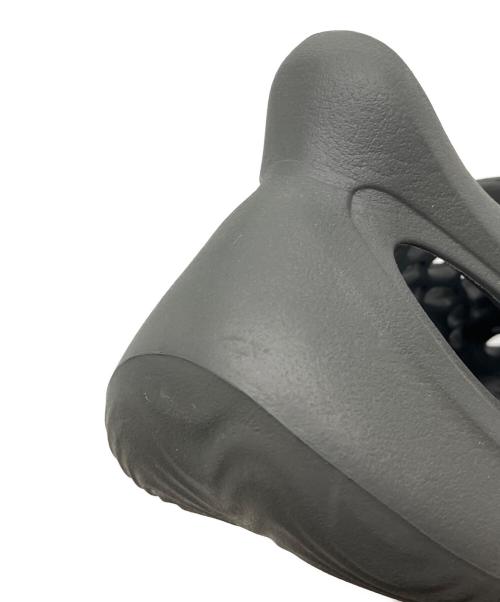adidas（アディダス）adidas (アディダス) YEEZY FOAM RUNNER ブラック サイズ:27.5cmの古着・服飾アイテム