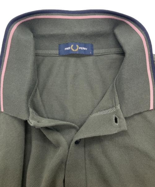 FRED PERRY（フレッドペリー）FRED PERRY (フレッドペリー) 長袖ポロシャツ カーキ サイズ:Lの古着・服飾アイテム