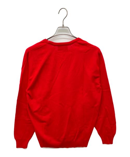 FRED PERRY（フレッドペリー）FRED PERRY (フレッドペリー) Vネックニット レッド サイズ:42 未使用品の古着・服飾アイテム