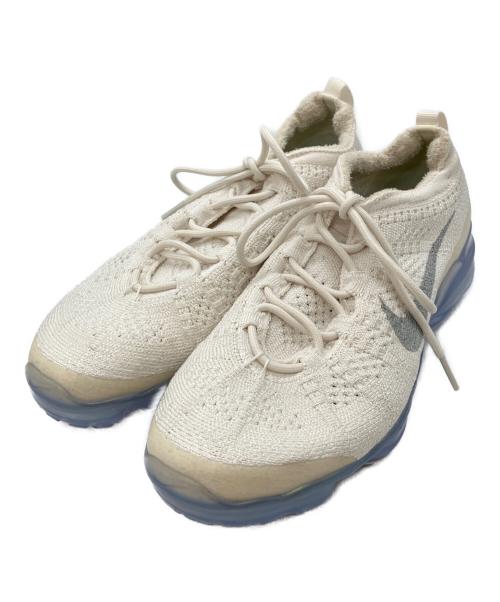 NIKE（ナイキ）NIKE (ナイキ) ローカットスニーカー アイボリー サイズ:24.5の古着・服飾アイテム