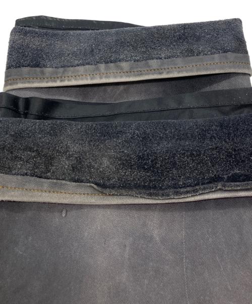 KUSHITANI KWP leather（クシタニ ケーダブリューピー レザー）KUSHITANI KWP leather (クシタニ ケーダブリューピー レザー) レザーパンツ グレー サイズ:76cm (W30)の古着・服飾アイテム