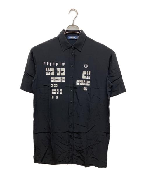 FRED PERRY（フレッドペリー）FRED PERRY (フレッドペリー) Embroidered Shirt Dress ブラック サイズ:UK 10の古着・服飾アイテム