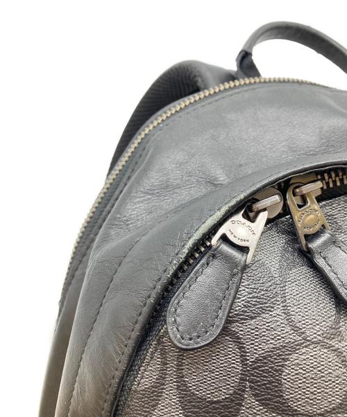 COACH（コーチ）COACH (コーチ) シグネチャーリュック グレーの古着・服飾アイテム