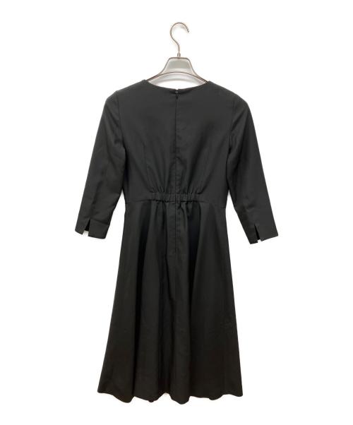 STRAWBERRY FIELDS（ストロベリーフィールズ）STRAWBERRY FIELDS (ストロベリーフィールズ) センタープリーツワンピース ブラック サイズ:2の古着・服飾アイテム