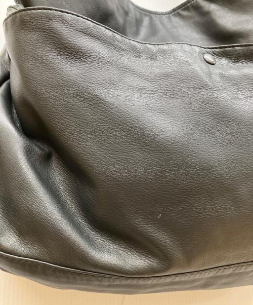 Y's Red Label（ワイズレッドレーベル）Y's Red Label (ワイズレッドレーベル) レザーショルダーバッグ ブラックの古着・服飾アイテム