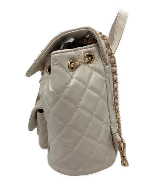 Rose Muse（ロゼミューズ）rose muse (ロゼミューズ) Quilting bijou backpack ホワイトの古着・服飾アイテム
