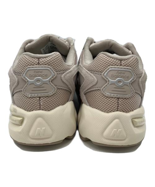 NEW BALANCE（ニューバランス）NEW BALANCE (ニューバランス) ML725 BC スニーカー ベージュ サイズ:22cm 未使用品の古着・服飾アイテム