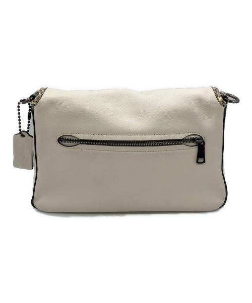COACH（コーチ）COACH (コーチ) ソフトタビー ショルダーバッグ ホワイトの古着・服飾アイテム