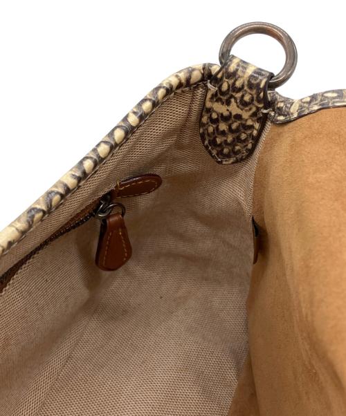 COACH（コーチ）COACH (コーチ) ソフトタビー ショルダーバッグ ホワイトの古着・服飾アイテム