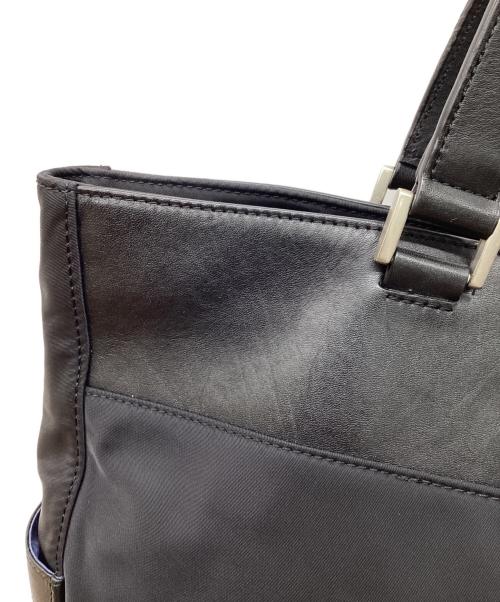 PAUL SMITH（ポールスミス）PAUL SMITH (ポールスミス) ジップシグネチャートートバッグ ブラックの古着・服飾アイテム