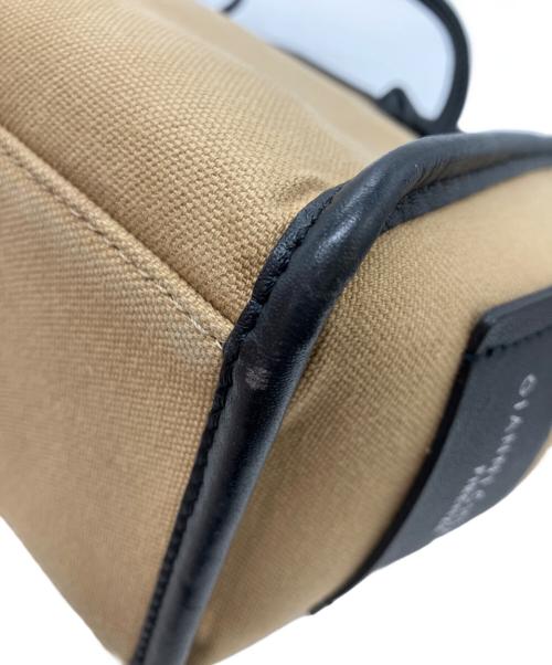 GIANNI CHIARINI（ジャンニ キアリーニ）GIANNI CHIARINI (ジャンニ キアリーニ) トートバッグ ベージュの古着・服飾アイテム