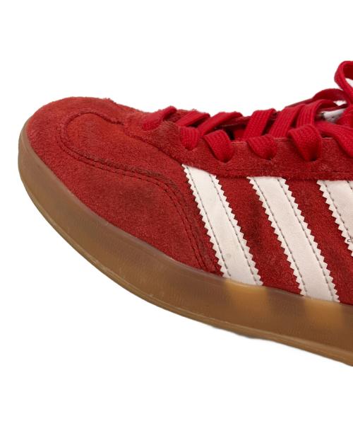 adidas（アディダス）adidas (アディダス) Gazelle Indoor（ガゼル　インドア） レッド サイズ:23の古着・服飾アイテム