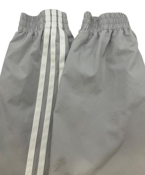 adidas（アディダス）adidas (アディダス) オーバーサイズ ジップオフトラックトップ グレー サイズ:XSの古着・服飾アイテム