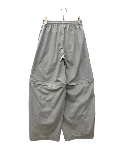 adidas（アディダス）adidas (アディダス) オーバーサイズ ジップオフトラックパンツ グレー サイズ:Mの古着・服飾アイテム