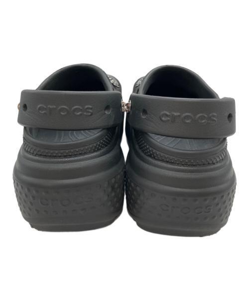 crocs（クロックス）crocs (クロックス) atmos pink (アトモスピンク) Stomp Embellished Clog ブラック サイズ:7の古着・服飾アイテム