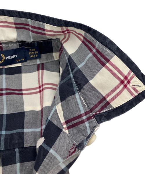 FRED PERRY（フレッドペリー）FRED PERRY (フレッドペリー) チェックシャツワンピース グレー サイズ:36の古着・服飾アイテム