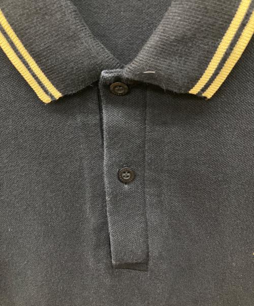 FRED PERRY（フレッドペリー）FRED PERRY (フレッドペリー) ポロシャツ ブラック サイズ:46の古着・服飾アイテム