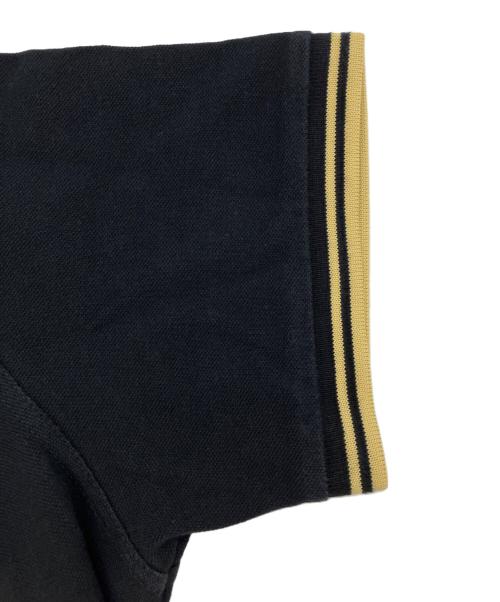 FRED PERRY（フレッドペリー）FRED PERRY (フレッドペリー) ポロシャツ ブラック サイズ:46の古着・服飾アイテム