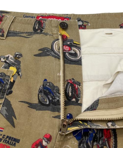 SUPREME（シュプリーム）Supreme (シュプリーム) Moto Short カーキ サイズ:76cm (W30)の古着・服飾アイテム