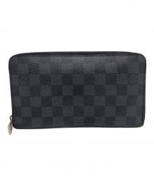 LOUIS VUITTON（ルイ ヴィトン）の古着「ジッピー オーガナイザー 	ダミエ・グラフィット 長財布」｜ブラック