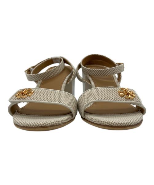 TORY BURCH（トリーバーチ）TORY BURCH (トリーバーチ) KIRA 65MM SANDAL　ストラップサンダル ベージュ サイズ:5 1/2Mの古着・服飾アイテム