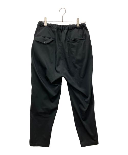 macqlo（マックロ）macqlo (マックロ) ultimex one tuck tapered easy pants（アルティメックス ワンタック テーパード イージー パンツ） ブラック サイズ:Ｓの古着・服飾アイテム