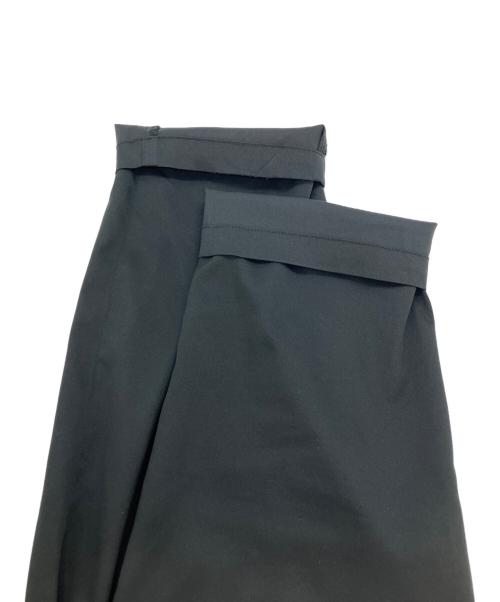 macqlo（マックロ）macqlo (マックロ) ultimex one tuck tapered easy pants（アルティメックス ワンタック テーパード イージー パンツ） ブラック サイズ:Ｓの古着・服飾アイテム