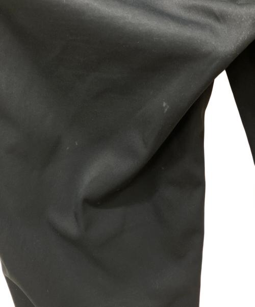 macqlo（マックロ）macqlo (マックロ) ultimex one tuck tapered easy pants（アルティメックス ワンタック テーパード イージー パンツ） ブラック サイズ:Ｓの古着・服飾アイテム