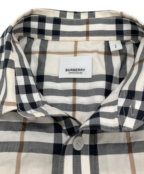 BURBERRY（バーバリー）BURBERRY (バーバリー) ノヴァチェックシャツ ホワイト サイズ:Ｓの古着・服飾アイテム